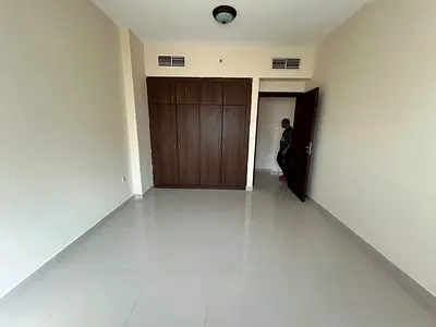 Spacious 2BHK with balcony, wardrobe, central AC and 1 parking free