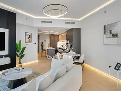 Upgraded I High Floor I Vacant I Sea View