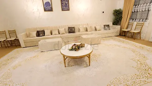 اثاث جديد للبيع بحاله ممتازه 14 متر