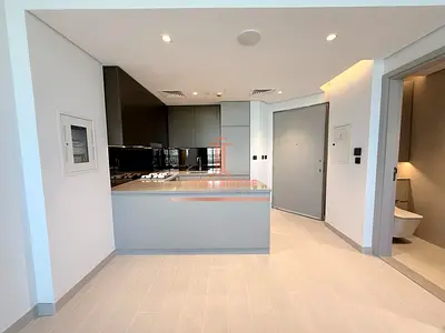 Creek and Lagoon View| Skyline View| Luxury Living