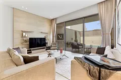 EXCLUSIVE | BIG LAYOUT | POOL INSIDE | ROOFTOP