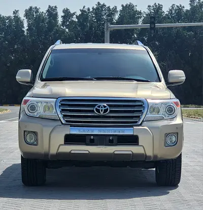 2015 Toyota LAND CRUISER 照片 2