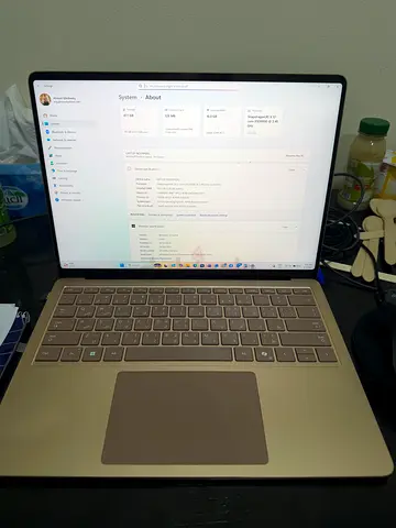 Microsoft surface laptop 7