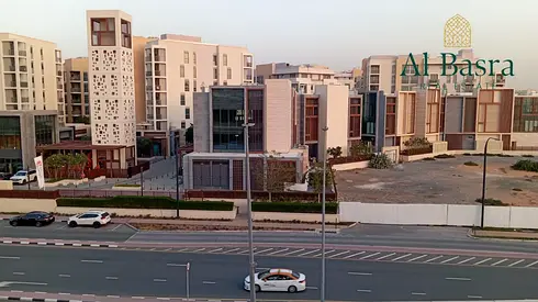 Hot Deal! NO COMMISSION!! Furnished 1BR | Closed Kitchen | Balcony