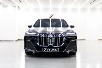 2024 | BMW 750i | GCC | WARRANTY AND SERVICE CONTRACT | EXCELLENT CONDITION |