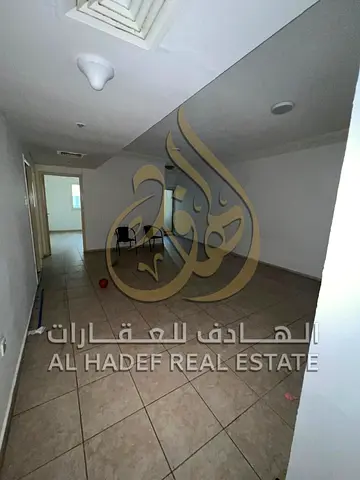 للإيجار السنوي – غرفتين وصالة في المجاز 2 📍 الموقع: المجاز 2موقع حيوي قريب من جميع الخدمات والمواصلات، مناسب للعائلات الباحثة عن سكن مريح بمساحة جيدة