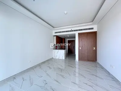 GARDEN VIEW | PRIME LOCATION | MODERN STUDIO