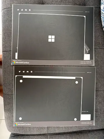Surface Laptop 7 13.8” Original Dbrand Skin