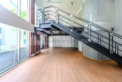 Fitted Office | Duplex | Well Fitted | Freezone