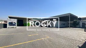 Huge Spacious Commercial Ware.