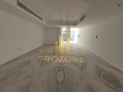 CHILLER FREE | PRIME LOCATION | SHOP