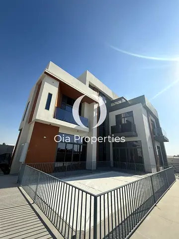 7BR Premium Villa | Exclusive Single Row | Corner Unit