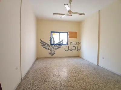 Spacious 3bhk in al shuwain sharjha available for families window ac end central gas family building with 2 balcony end 2washrom in al shuwain