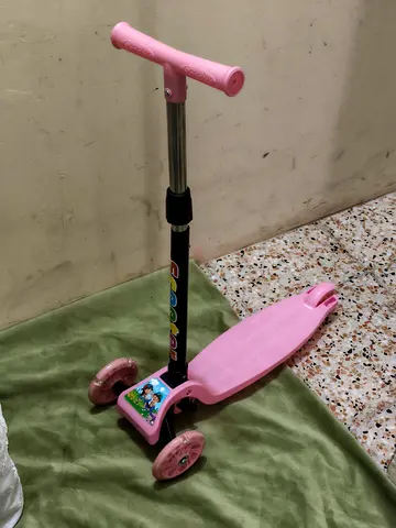Kids Pink Scooter