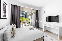 PREMIUM STUDIO | ROOFTOP POOL & MODERN GYM | PRIVATE TERRACE
