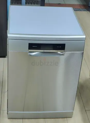 Bosch Series 8 Three Racks Dishwasher Perfect Condition