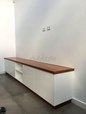Modern Custom Made MDF TV Console with Melamine Finish – Stylish Living Room Entertainment Unit