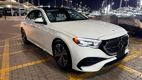 2024 Mercedes-BENZ E-CLASS 照片 2