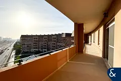 Three Bed + Maids I 2077 Sqft I Vacant Now