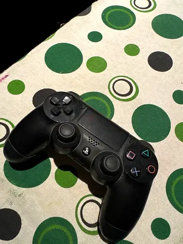 PlayStation 4 DualShock Controller