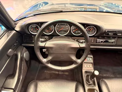 1996 Porsche 911 — миниатюра 15