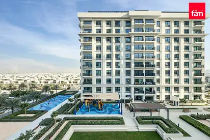 Multiple Cheques | Boulevard view | Chiller free