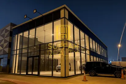 Road-Facing Showroom Warehouse for Rent | Prime Location | Tax free