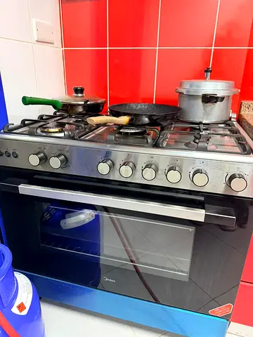 High-Quality Gas Stove with Oven