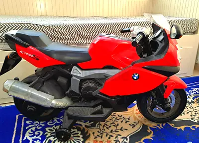 Kids ride on bike, battery needs to be replaced