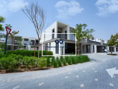 Modern 4BR + Maid | Big Plot | Aura Gardens