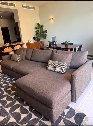 Crategbarrel L Shape Sofa Good condition