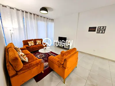 Exclusive High-Floor 1BR with Panoramic Sea View