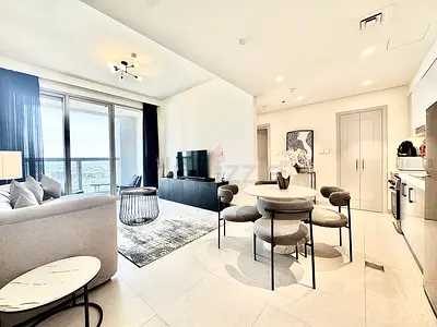 Stylish 1BR | Walk to Burj Khalifa & Dubai Mall