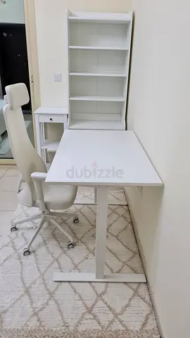 Desk + chair
