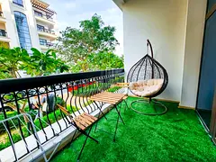 Luxurious 1BR Apt | Short Term Rental | w/ Balcony