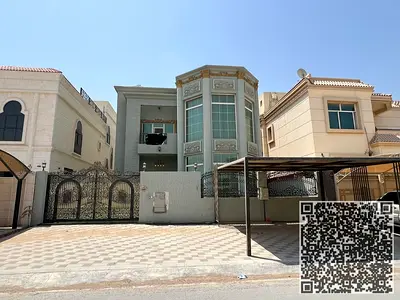 فيلا مكونة من 5 غرف نوم ومفروشة بالكامل في موقع مميز