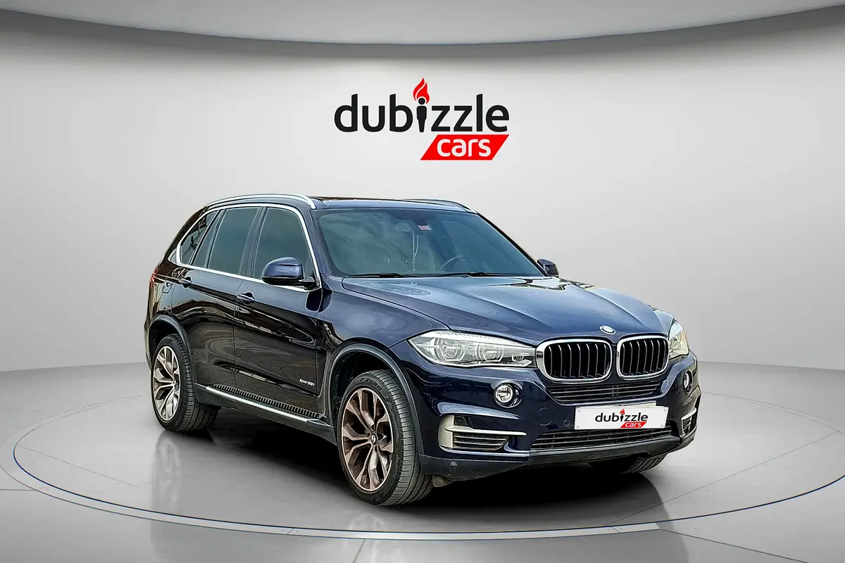 BMW X5 2018 — photo 1 of 15