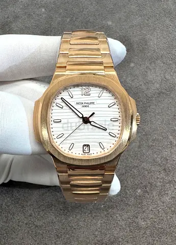 Patek Philippe Nautilus 7118R 1:1