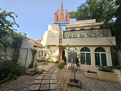 Private pool 2 balcony 2 hall Majlis 5 bedroom like new villa for sale 3.3m near beach parking garden