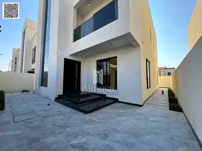 فيلا فاخرة للبيع في الحليو2 – عجمان