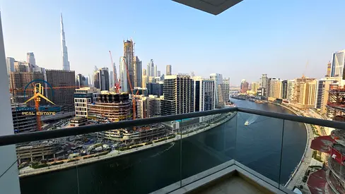 شقة بغرفتي نوم | فيرفيو ريزيدنسي | إطلالة على القناة وبرج خليفة | مفروشة