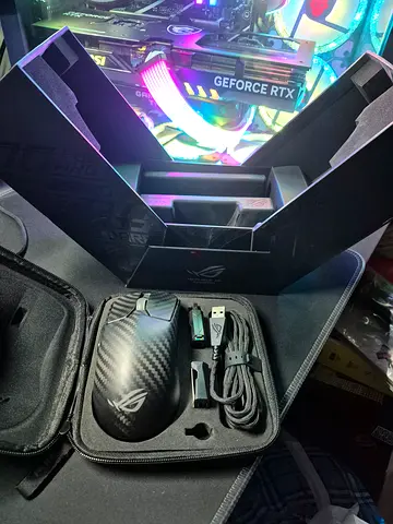 ASUS ROG Harpe Ace Extreme Wireless Carbon Fiber Gaming Mouse with Box and Accessories