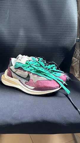 Nike sacai limited edition