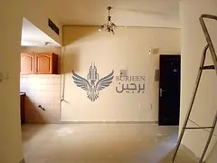 READY TO MOVE STUDIO FLAT CENTER AC&amp;GAS