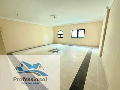 HOT OFFER VERY BIG SIZE APARTMENT 3 BHK 55 K 6 CHQS FULL FAMILY BUILDING