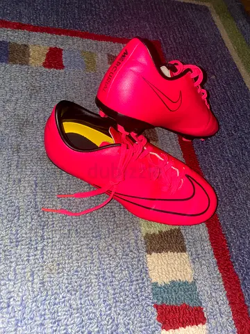 Pink Nike football shoes size 36