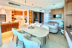 Upgraded 2Bed| Stunning Panoramic View | Penthouse