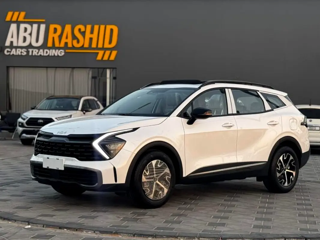 Kia Sportage 2025 — photo 1 of 17
