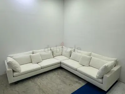 Still brand new west elm corner lshape sofa