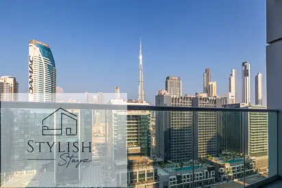 Stylish design | Huge Balcony | NO COMMISSION | Bills INCLUDED | Burj Khalifa View